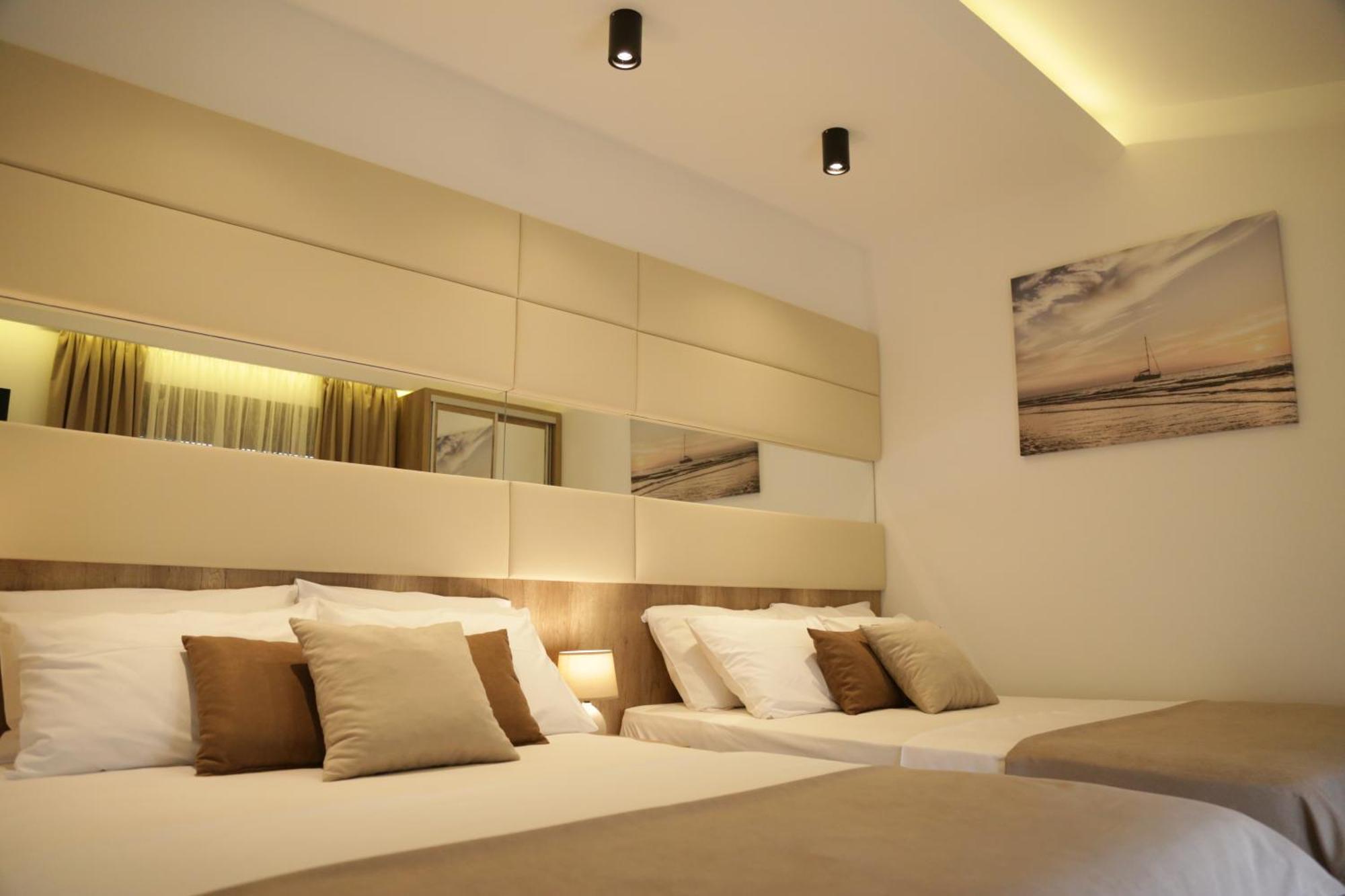 Hotel Comfort & Villas Donji Stoj Kültér fotó
