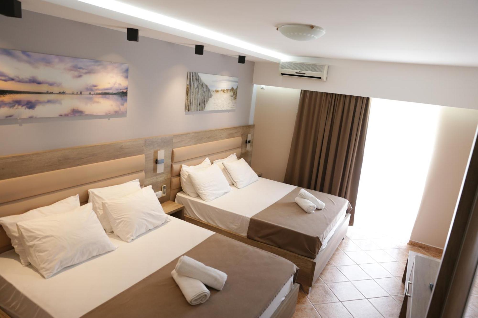 Hotel Comfort & Villas Donji Stoj Kültér fotó